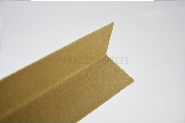 Cornière en carton pour protection des angles et arêtes . Solution économique et écologique